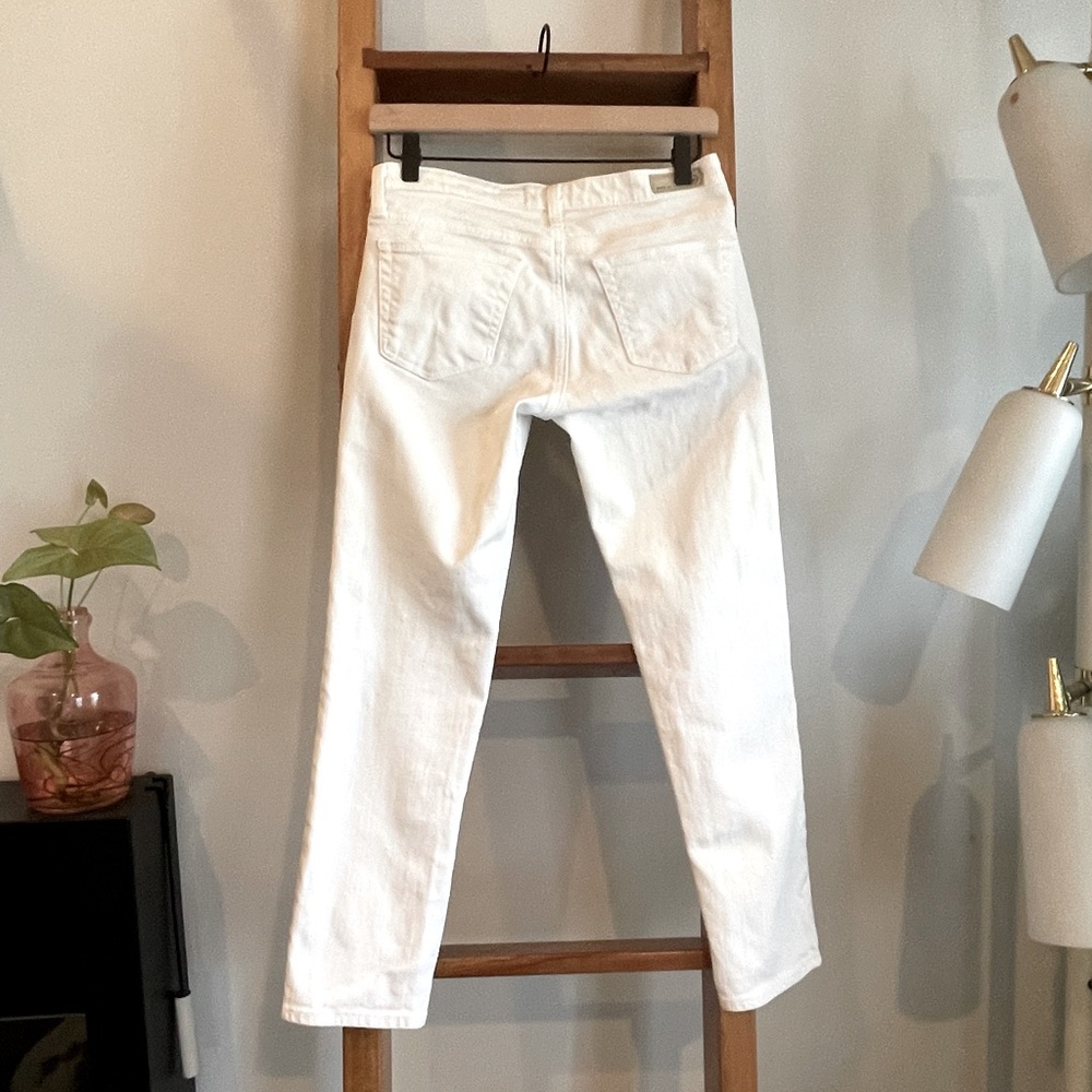 AG Adriano Goldschmied SZ 26 White Cigarette Crop Jeans! - Picture 9 of 9